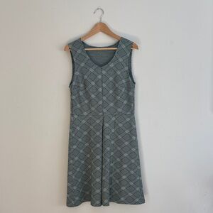 Vintage 1970s Geometric Print Midi Dress | Sleeveless | UK Find | US 8–10